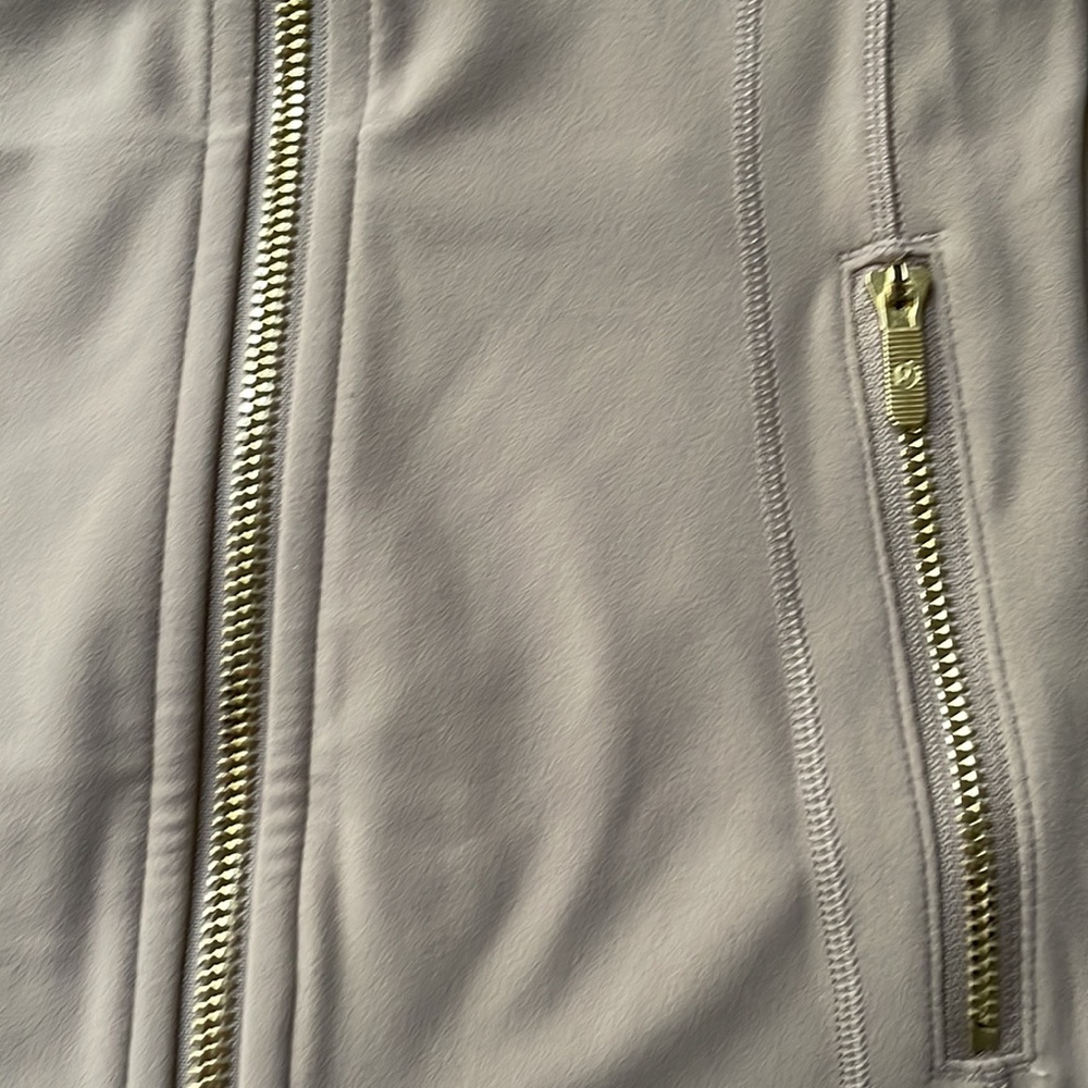 Lululemon Define Jacket Nutmeg with Gold Zipper - Picture 6 of 8